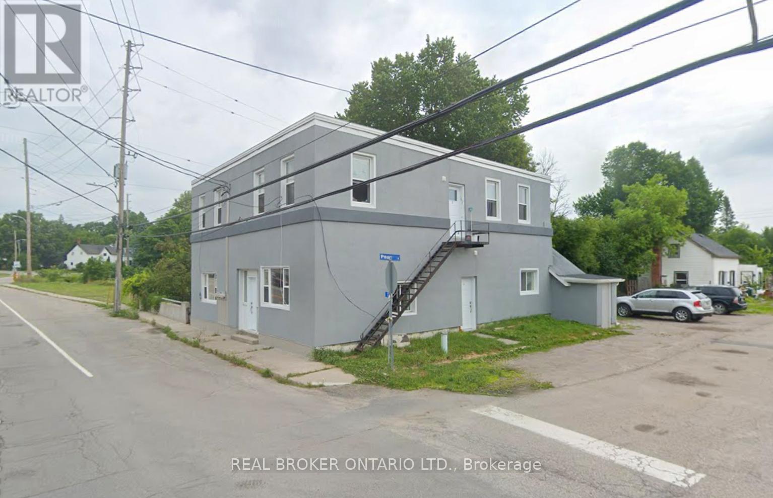 17 MAIN STREET W, Elizabethtown-Kitley, Ontario