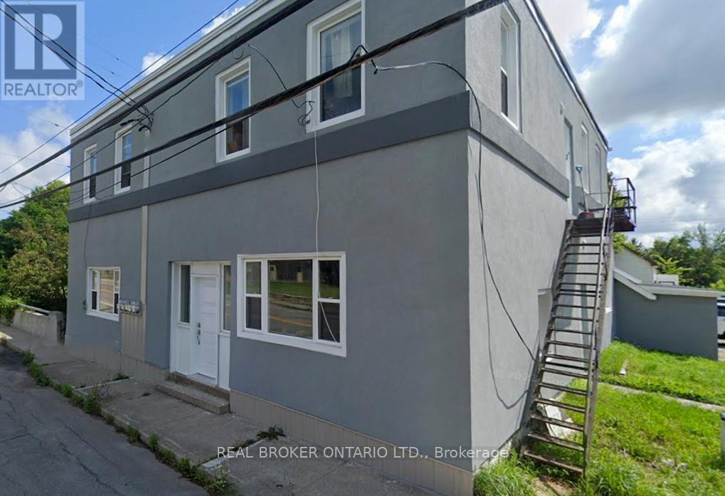 17 Main Street W, Elizabethtown-Kitley, Ontario  K0E 1M0 - Photo 3 - X12274637
