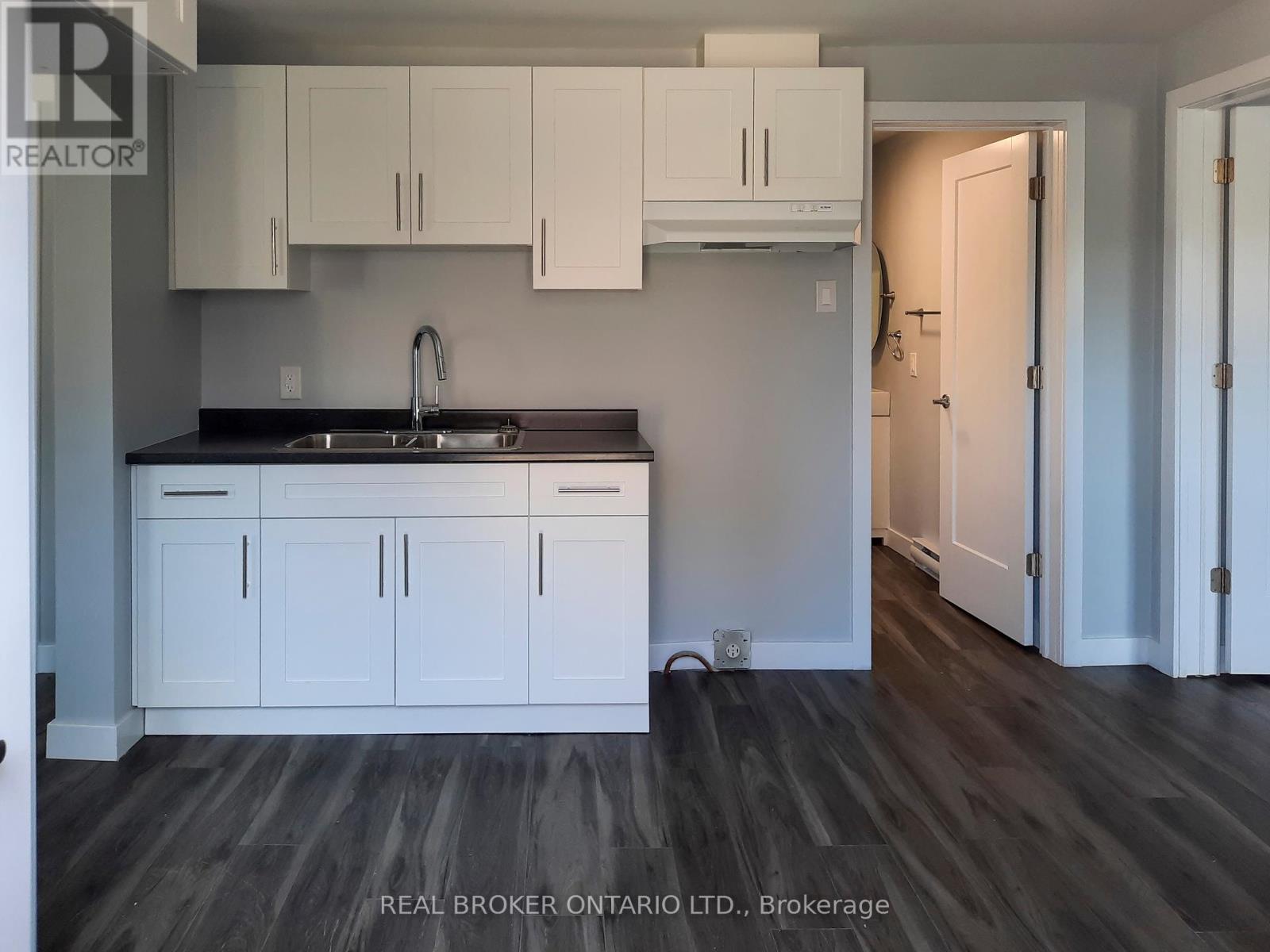 17 Main Street W, Elizabethtown-Kitley, Ontario  K0E 1M0 - Photo 30 - X12274637