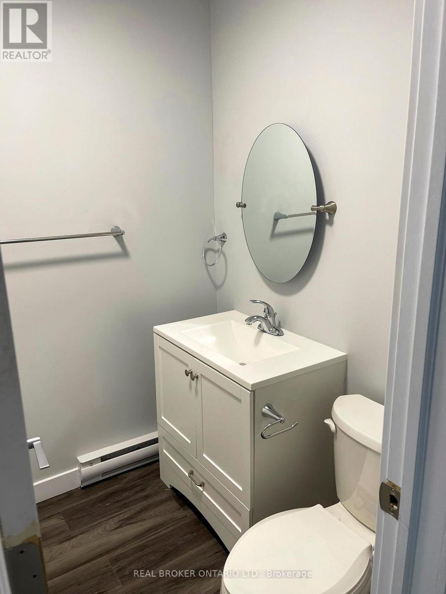 17 Main Street W, Elizabethtown-Kitley, Ontario  K0E 1M0 - Photo 8 - X12274637