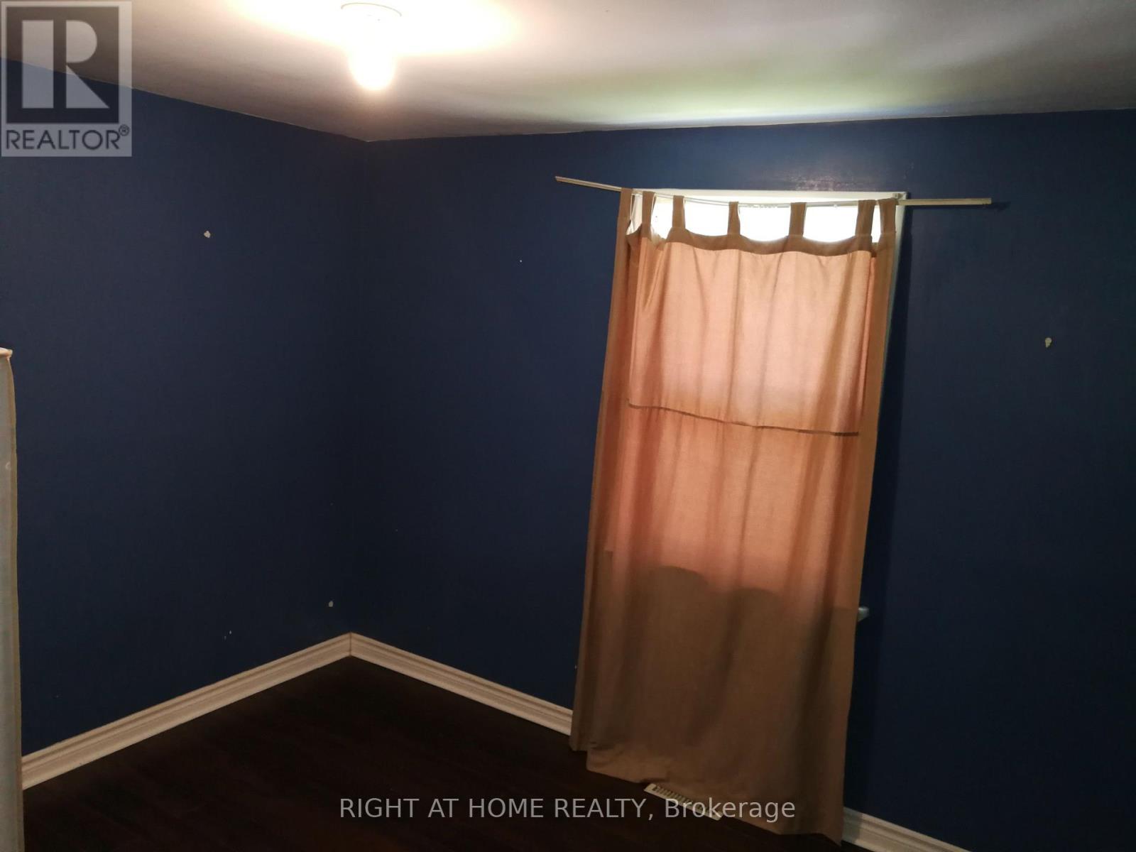 78 Maybourne Avenue, Toronto (Clairlea-Birchmount), Ontario  M1L 2W2 - Photo 6 - E12274581