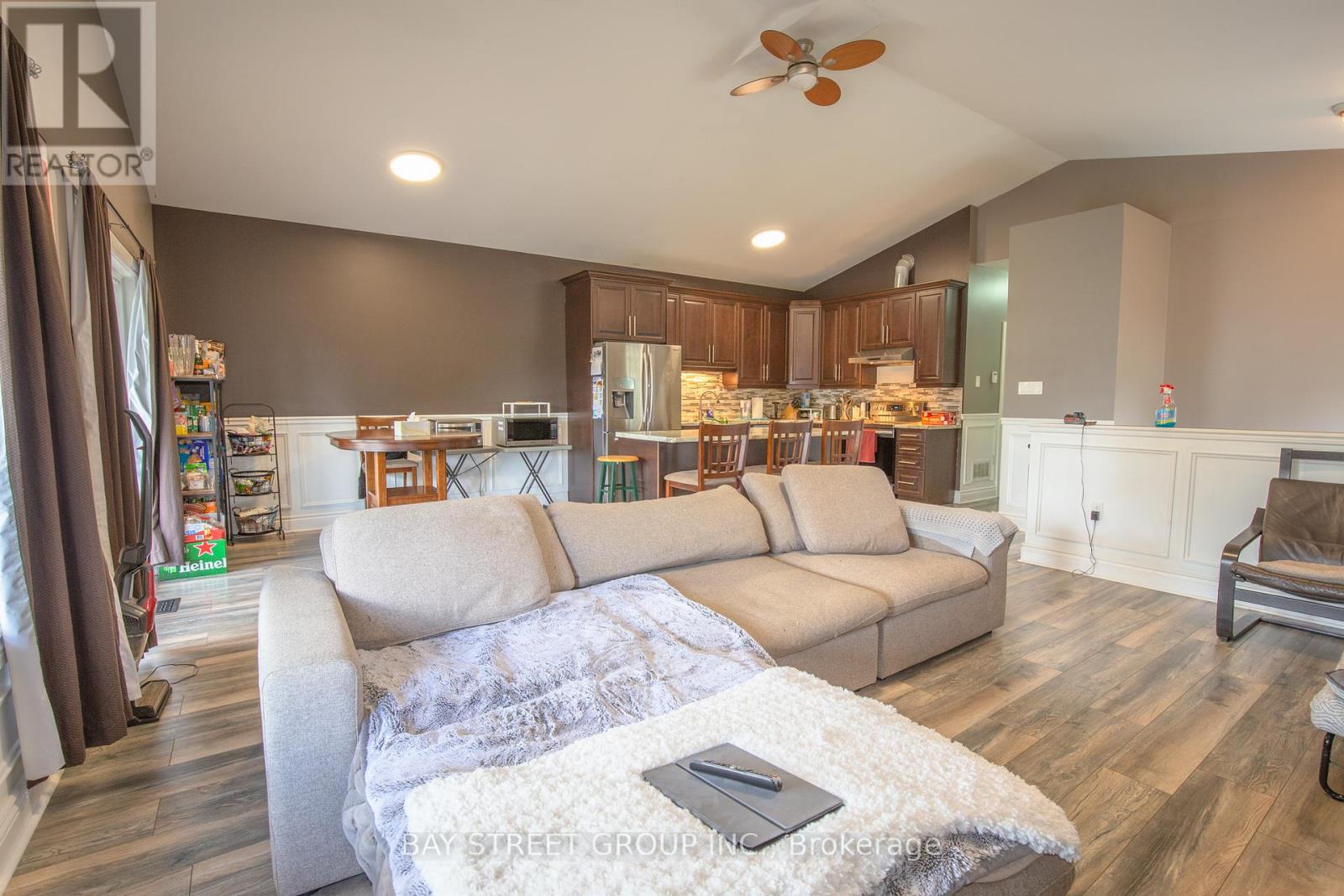 Property at 800 ROCKAWAY ROAD image 3
