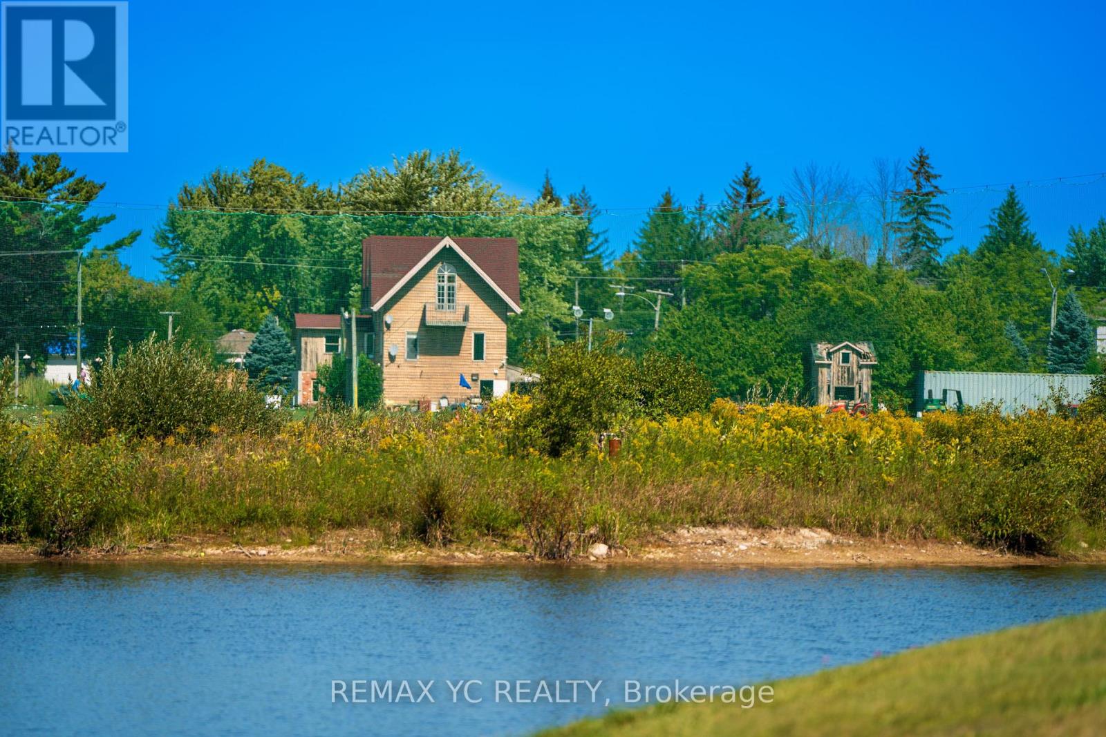 1661 Metro Road N, Georgina (Historic Lakeshore Communities), Ontario  L0E 1L0 - Photo 18 - N12274612