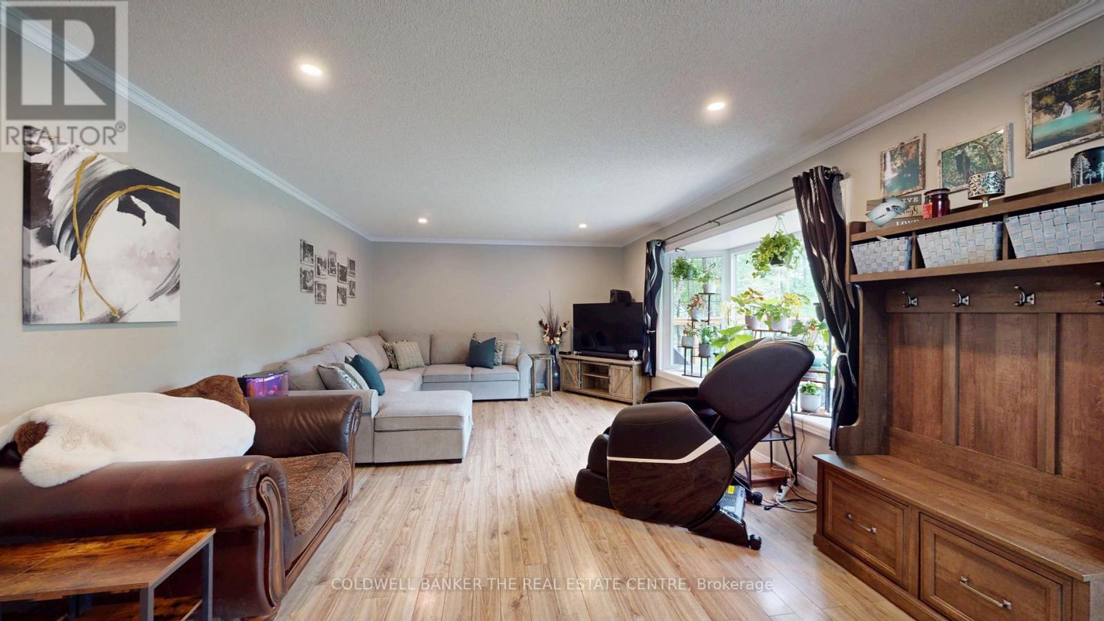 Property at 4557 TRENT TRAIL image 5