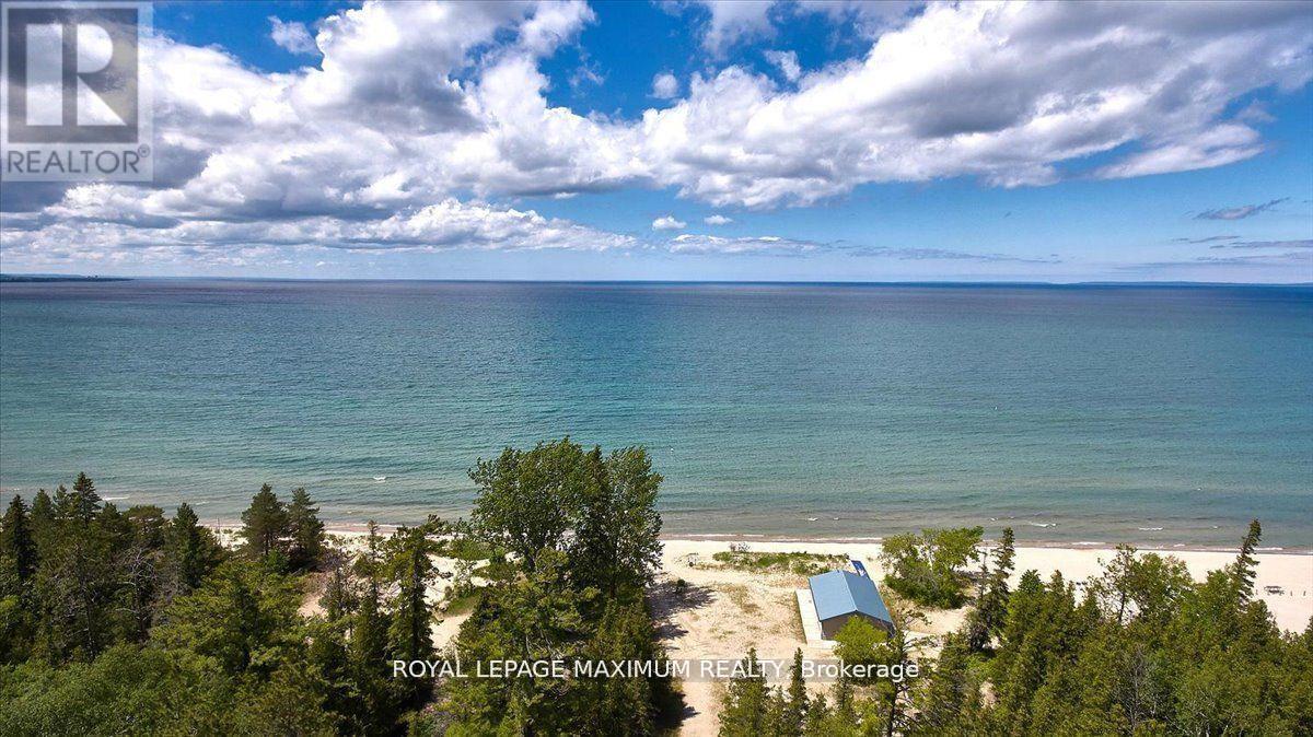 749 River Road E, Wasaga Beach, Ontario  L9Z 2M4 - Photo 27 - S12274548
