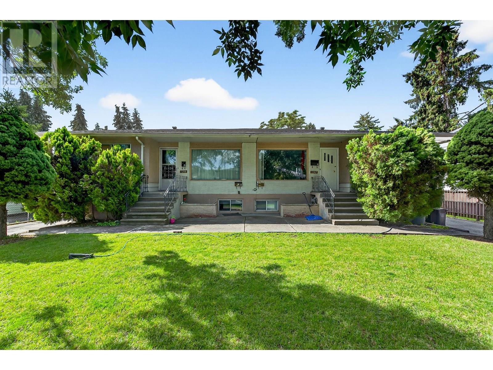 Property at 1287-1289 Lawrence Avenue image 1