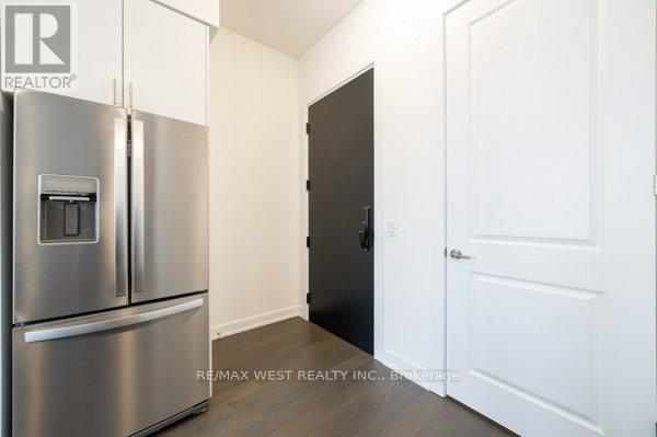 102 - 3220 William Coltson Avenue, Oakville (Jm Joshua Meadows), Ontario  L6H 7W6 - Photo 5 - W12274601