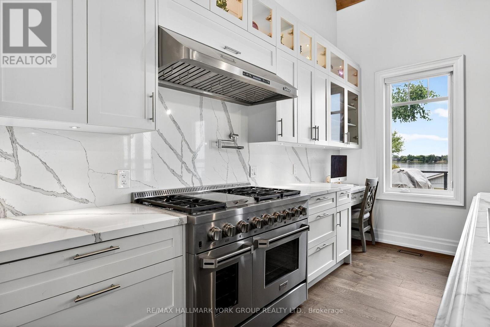 10 Grills Road, Kawartha Lakes (Mariposa), Ontario  K0M 2C0 - Photo 10 - X12274511
