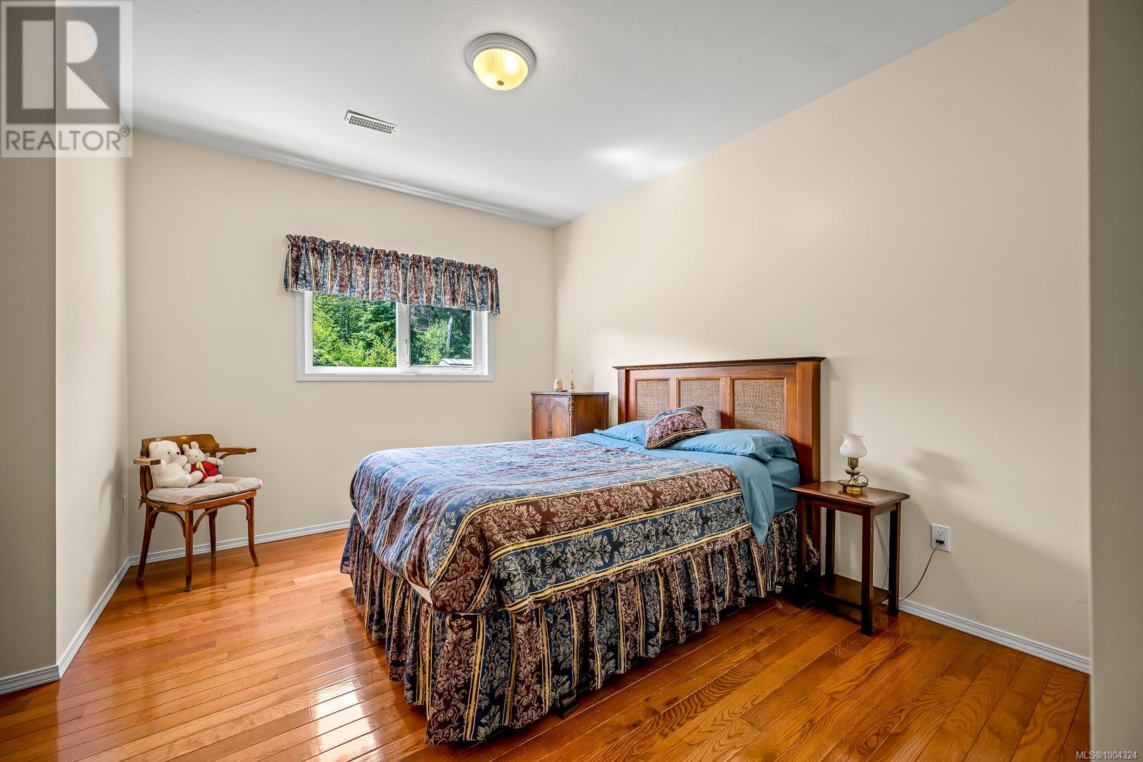 6349 Eagles Dr, Courtenay, British Columbia  V9J 1V4 - Photo 33 - 1004324