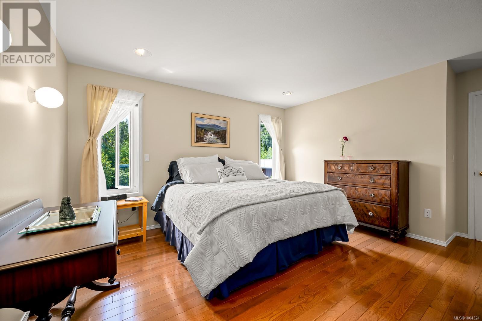 6349 Eagles Dr, Courtenay, British Columbia  V9J 1V4 - Photo 18 - 1004324