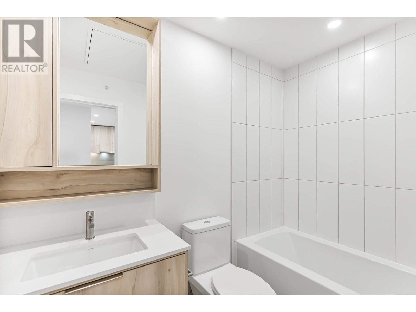 603 3596 Malsum Drive, North Vancouver, British Columbia  V7G 0B5 - Photo 14 - R3025194