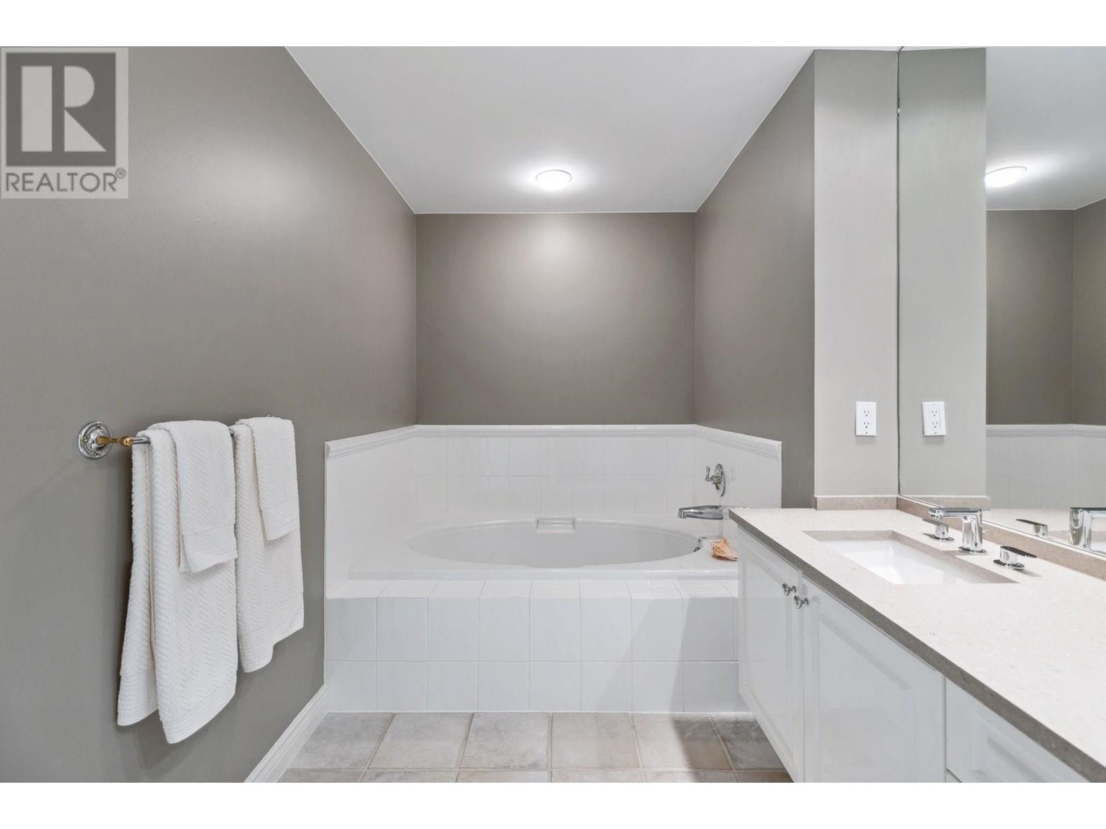 2416 Carr Lane, West Vancouver, British Columbia  V7S 3H5 - Photo 29 - R3025287