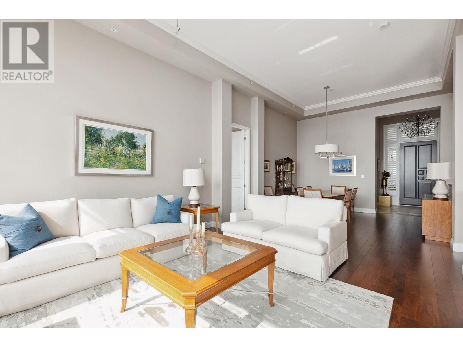 Property at 2416 CARR LANE image 4