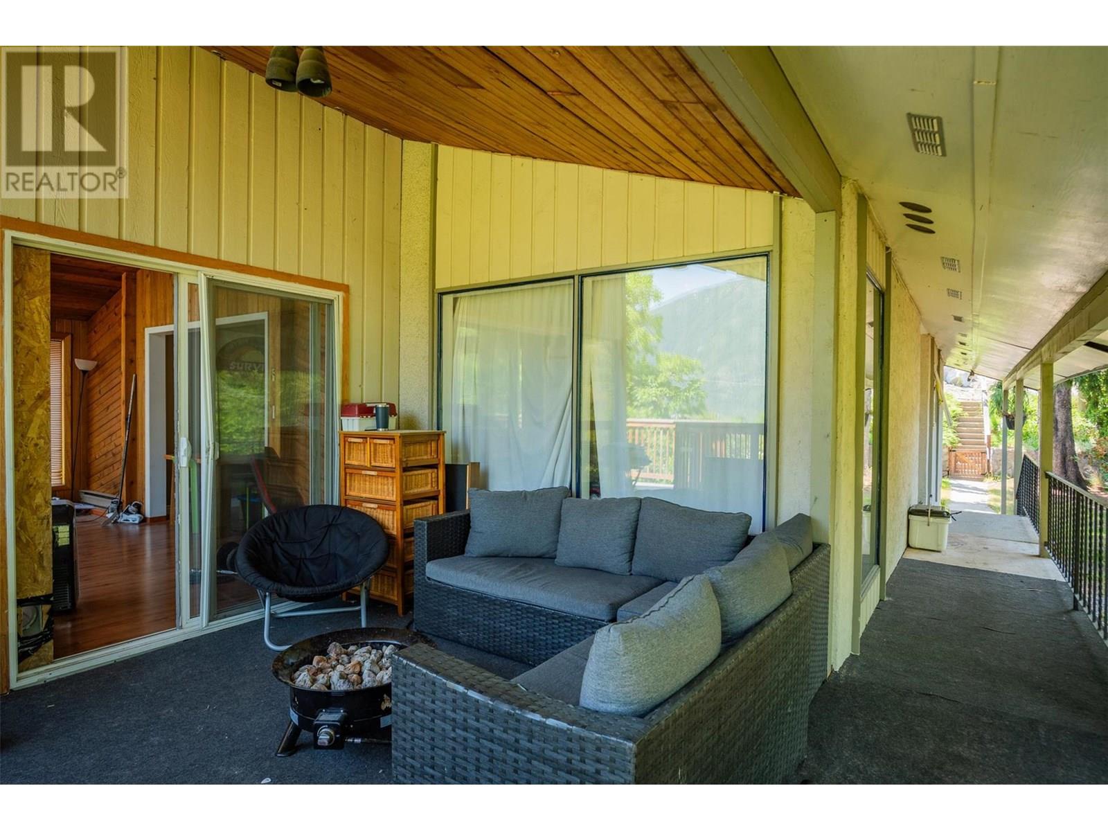 Property at 717 Innes Street image 1
