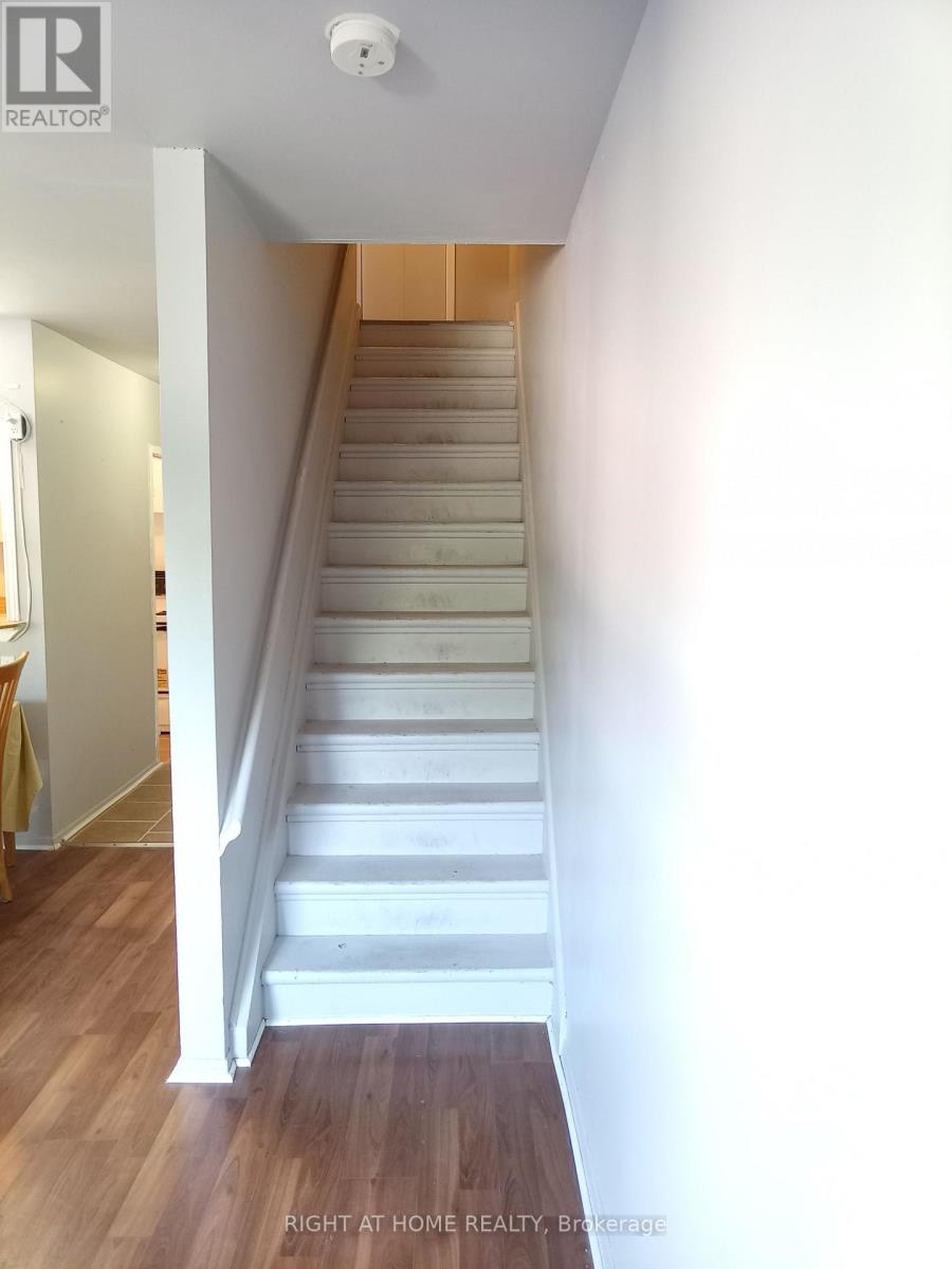 A - 428 Dawes Road, Toronto, Ontario  M4B 2E8 - Photo 9 - E12274690