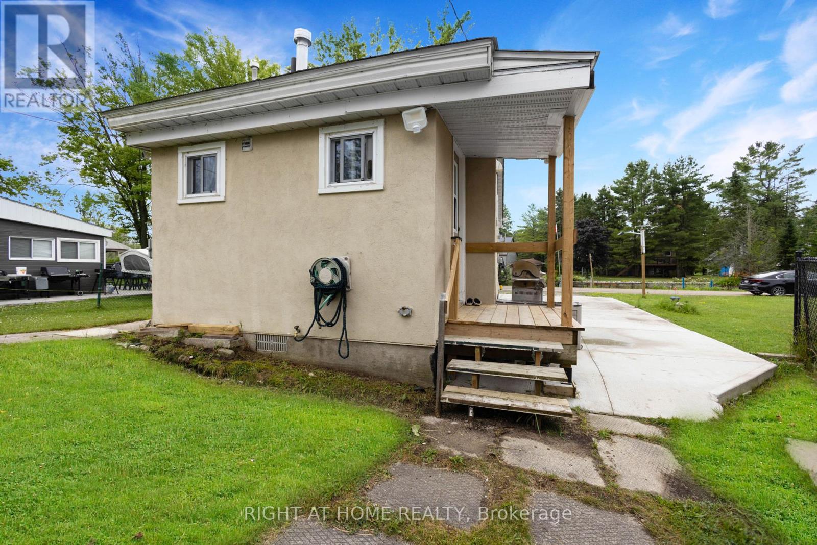 25 Playfair Drive, Tay (Waubaushene), Ontario  L0K 2C0 - Photo 38 - S12274685