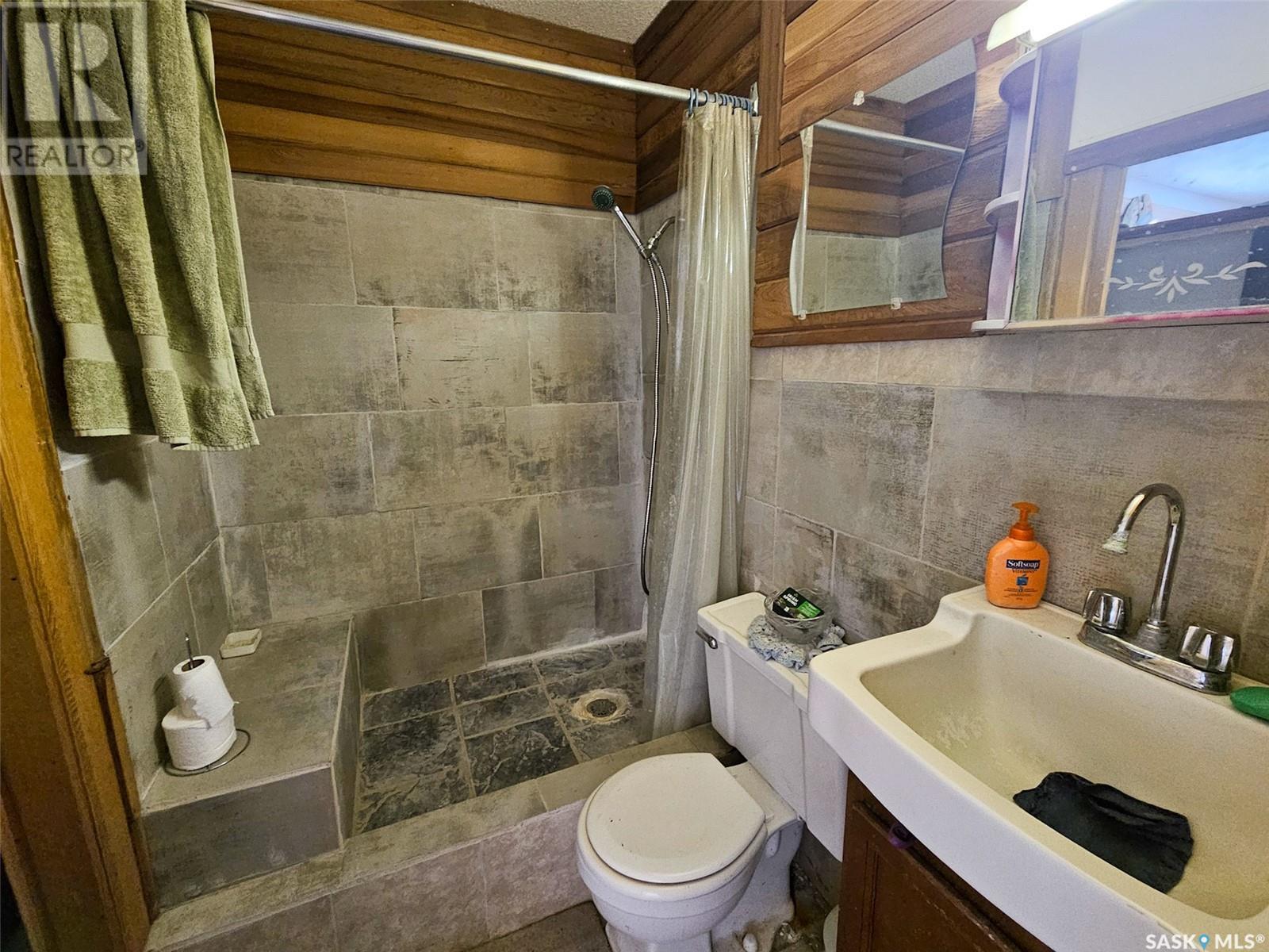 161 Centre Street, Ponteix, Saskatchewan  S0N 1Z0 - Photo 10 - SK012173