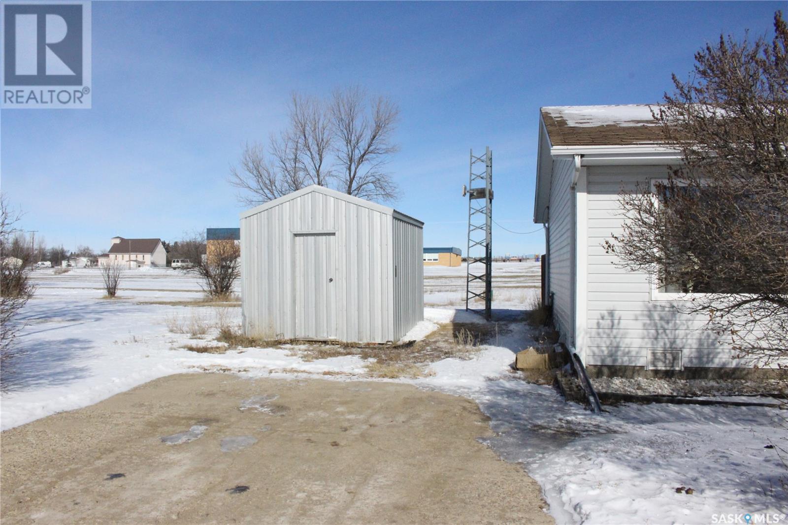 113-115 2nd Avenue Ne, Hodgeville, Saskatchewan  S0H 2B0 - Photo 18 - SK011928
