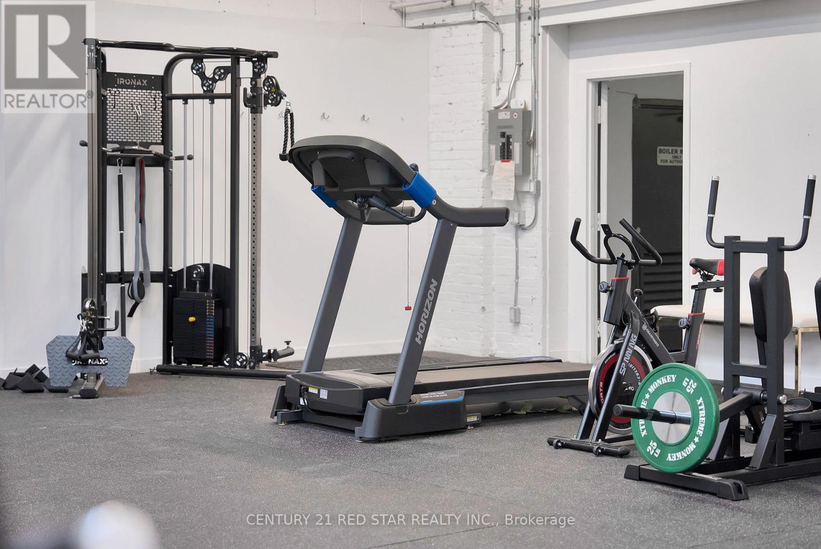 11 - 58 Wade Avenue, Toronto, Ontario  M6H 1P5 - Photo 32 - W12274683