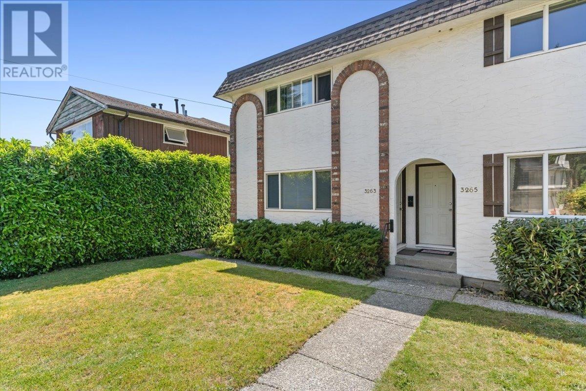Property at 3263 VINCENT STREET image 3