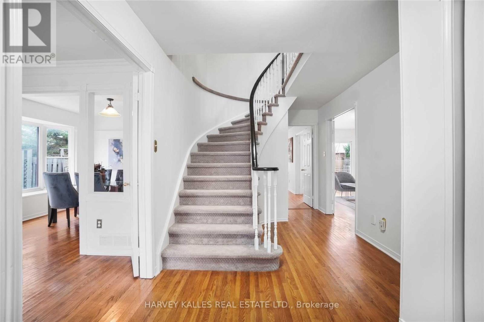 Main - 504 Bristol Road, Newmarket, Ontario  L3Y 6P8 - Photo 13 - N12274717