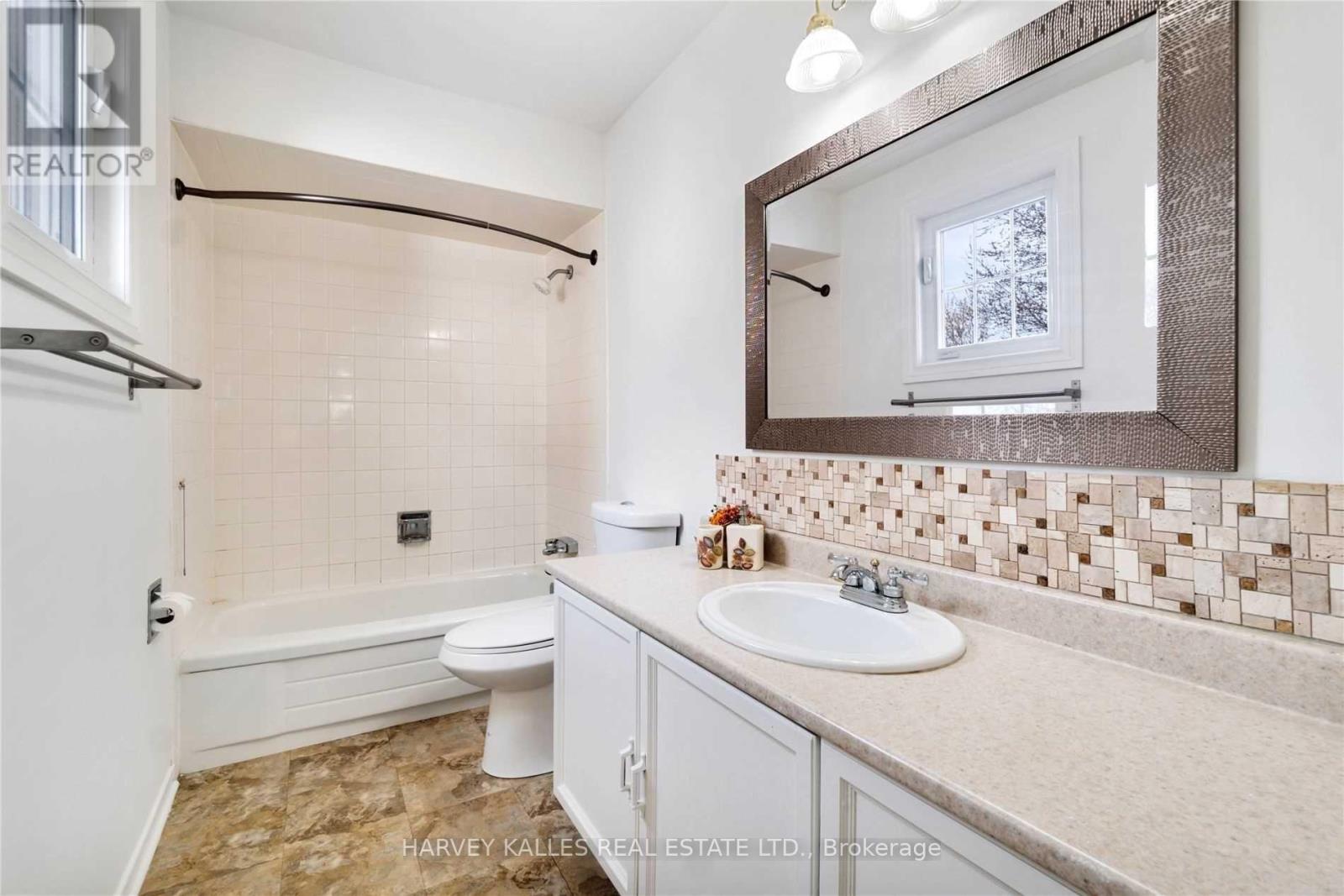 Main - 504 Bristol Road, Newmarket, Ontario  L3Y 6P8 - Photo 26 - N12274717