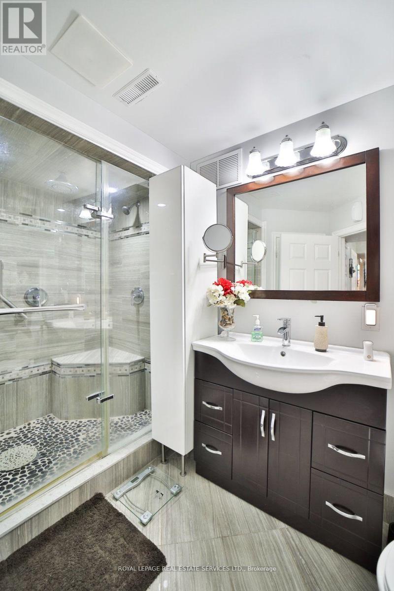 44 Game Creek Crescent, Brampton (Northwest Sandalwood Parkway), Ontario  L7A 0K3 - Photo 23 - W12274708