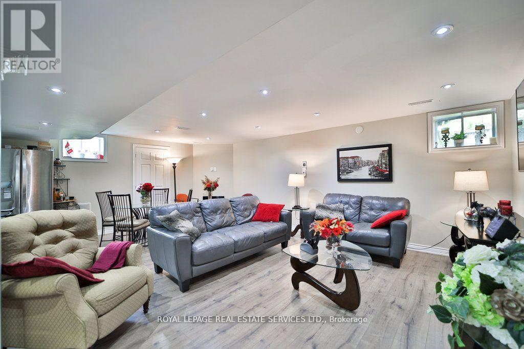 44 Game Creek Crescent, Brampton (Northwest Sandalwood Parkway), Ontario  L7A 0K3 - Photo 28 - W12274708