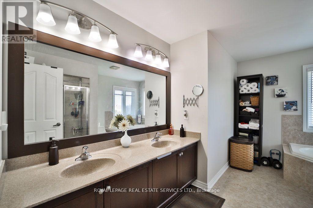44 Game Creek Crescent, Brampton (Northwest Sandalwood Parkway), Ontario  L7A 0K3 - Photo 29 - W12274708