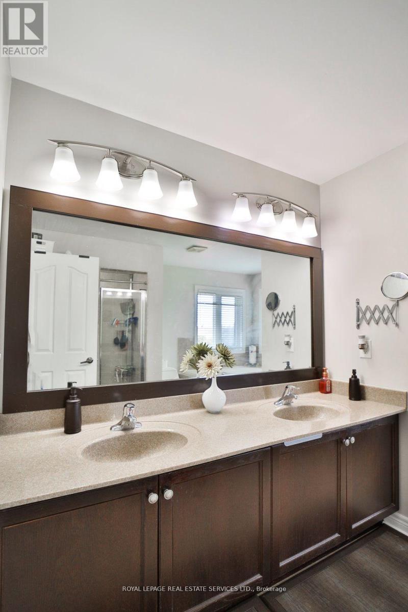 44 Game Creek Crescent, Brampton (Northwest Sandalwood Parkway), Ontario  L7A 0K3 - Photo 30 - W12274708