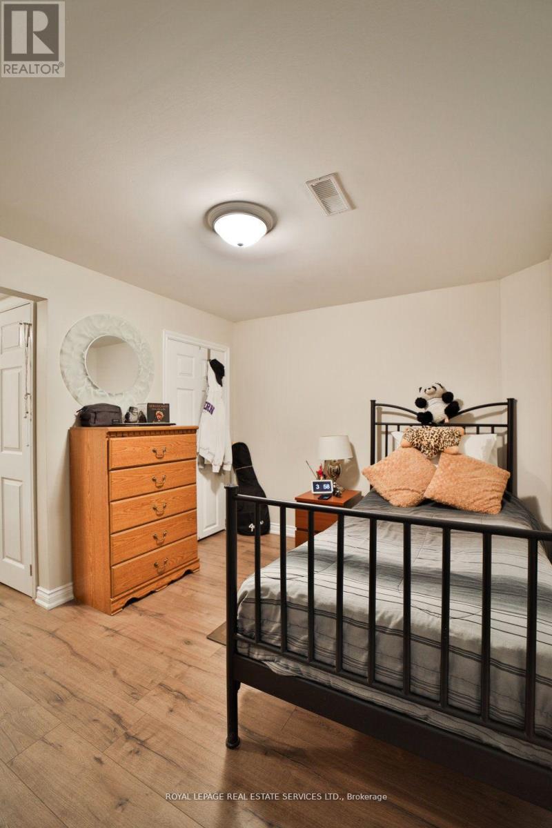 44 Game Creek Crescent, Brampton (Northwest Sandalwood Parkway), Ontario  L7A 0K3 - Photo 35 - W12274708