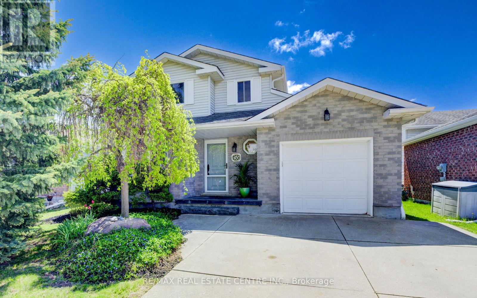 Property at 155 BANKSIDE DRIVE image 3
