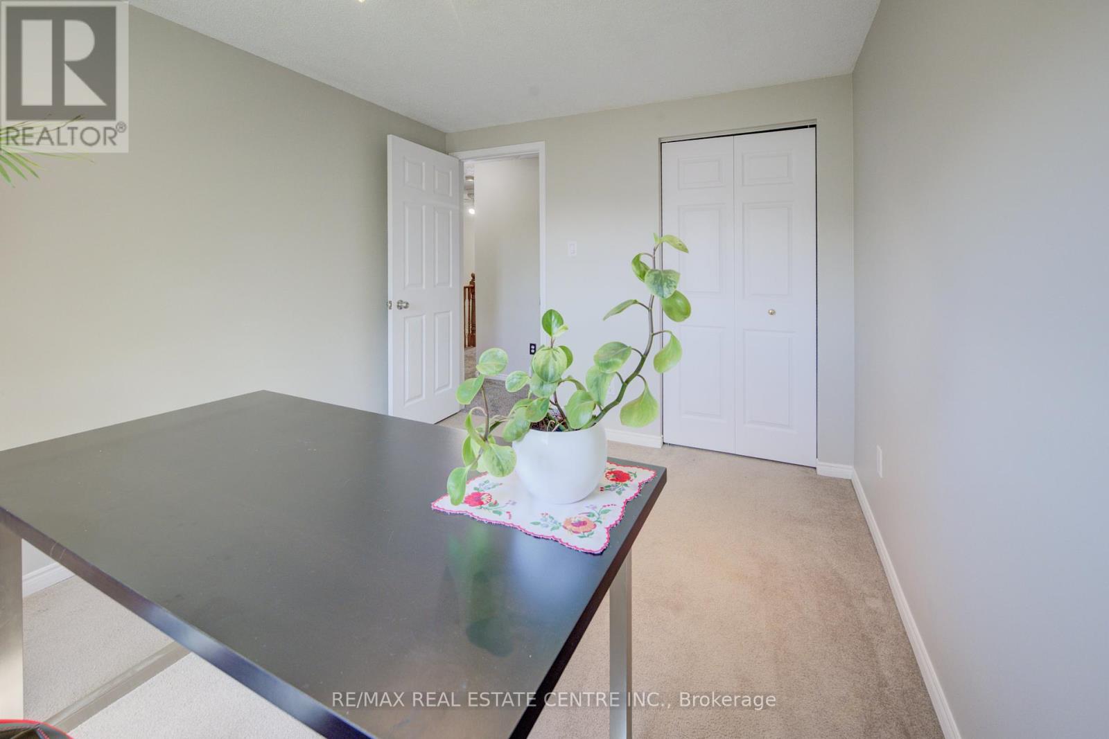 155 Bankside Drive, Kitchener, Ontario  N2N 3E4 - Photo 32 - X12274715