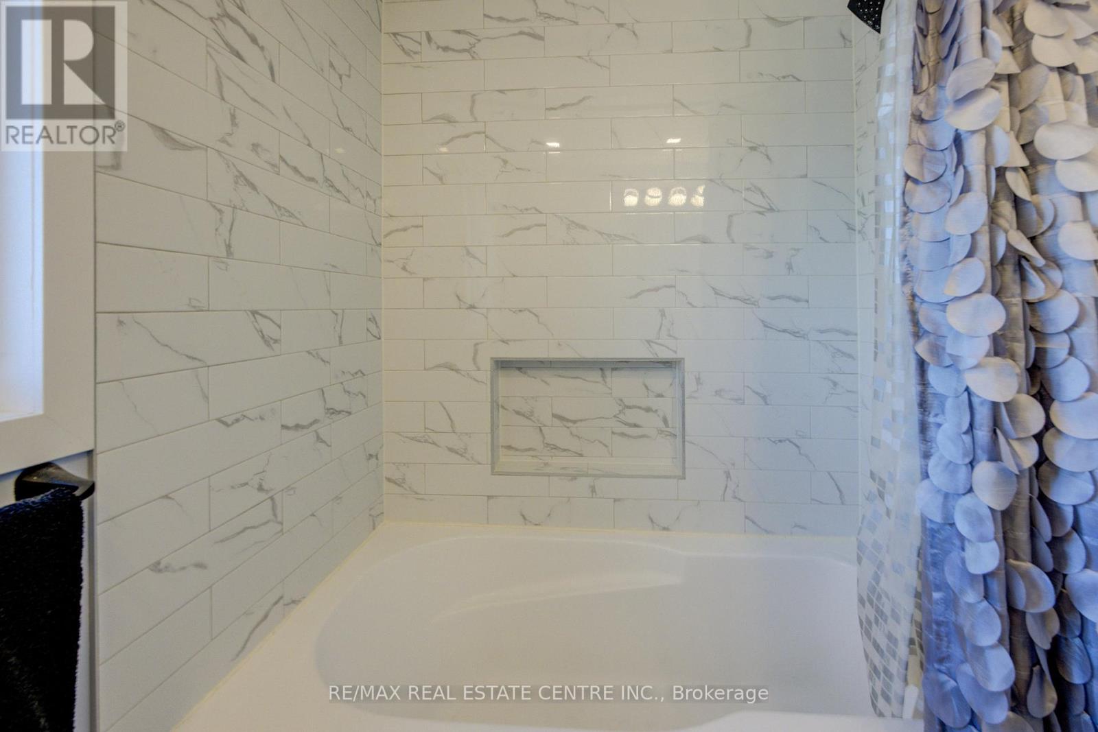 155 Bankside Drive, Kitchener, Ontario  N2N 3E4 - Photo 35 - X12274715