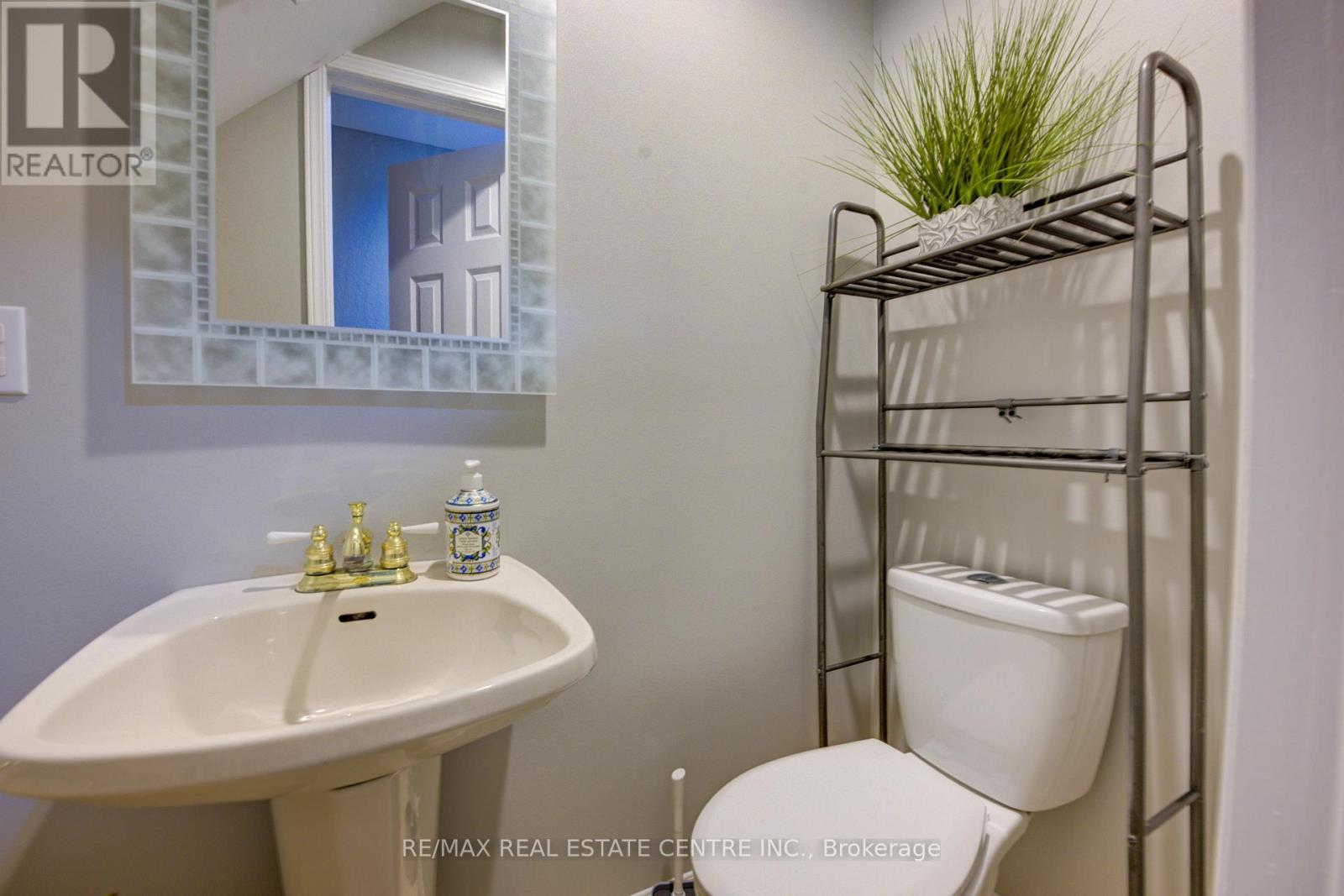 155 Bankside Drive, Kitchener, Ontario  N2N 3E4 - Photo 39 - X12274715