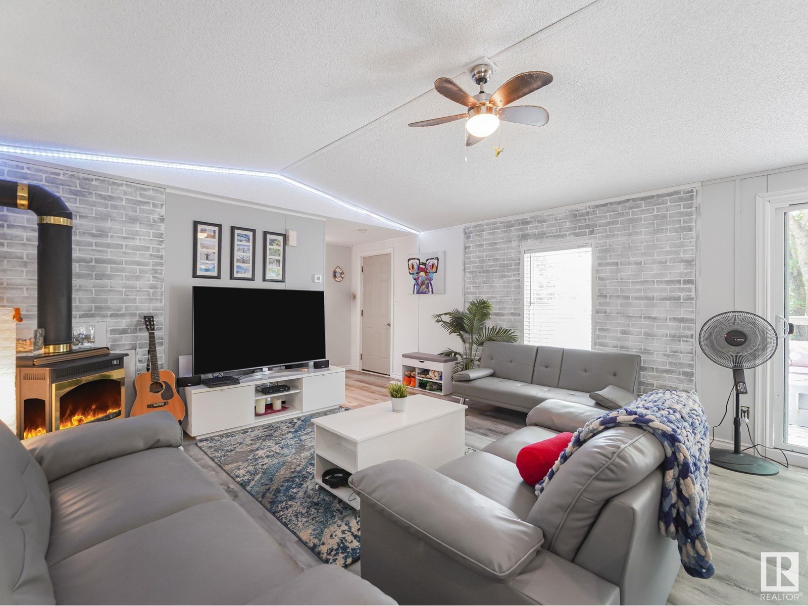 304 57323 Rgrd 30, Rural Barrhead County, Alberta  T7N 1N4 - Photo 15 - E4446828