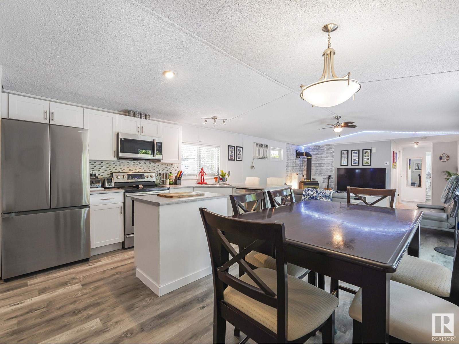 304 57323 Rgrd 30, Rural Barrhead County, Alberta  T7N 1N4 - Photo 2 - E4446828