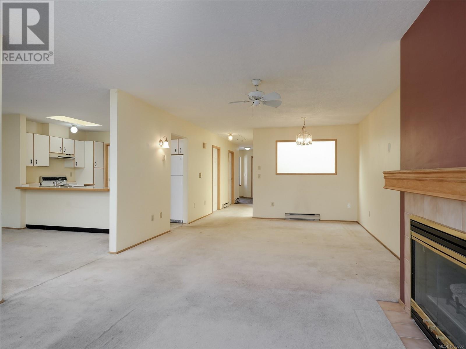 Property at 19 4125 Interurban Rd image 4