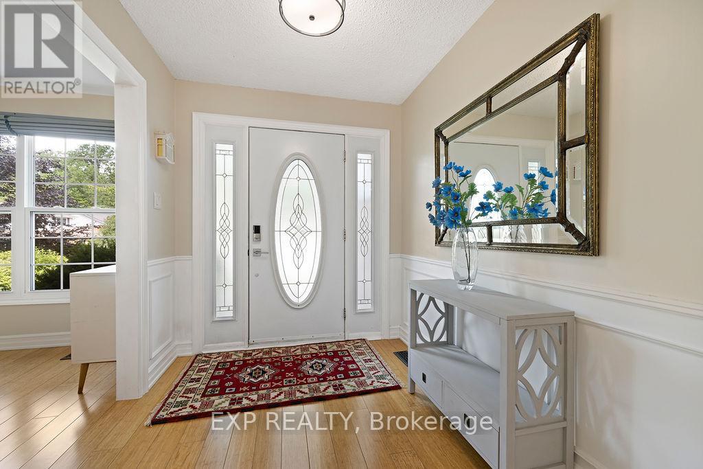 Property at 18 NANCY COURT image 3