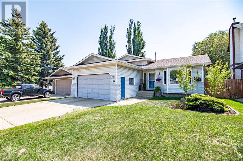 Property at 35 Eldridge Crescent image 1