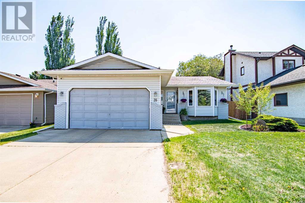 Property at 35 Eldridge Crescent image 3