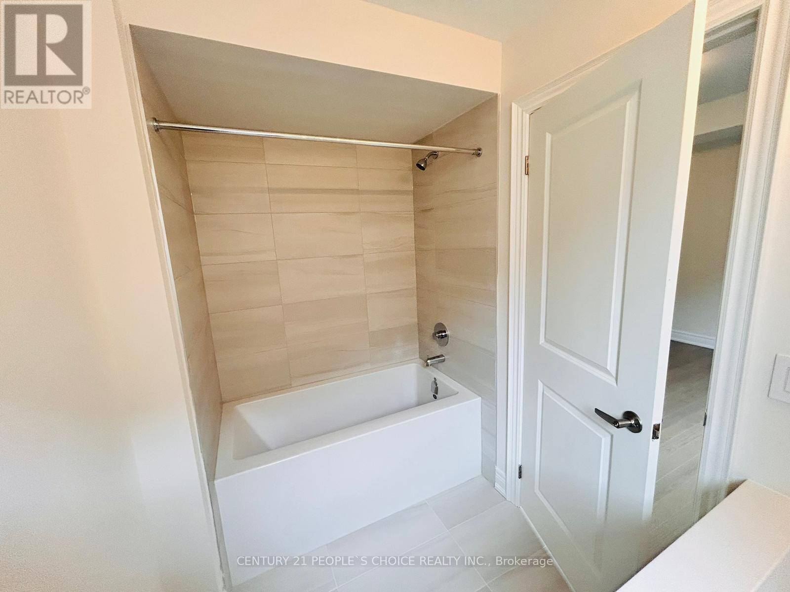 56 Plank Road, Bradford West Gwillimbury (Bond Head), Ontario  L3Z 4N3 - Photo 25 - N12274771