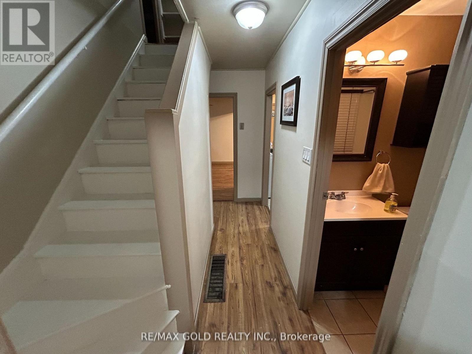 1315 Partington Avenue, Windsor, Ontario  N9B 2P5 - Photo 7 - X12274776