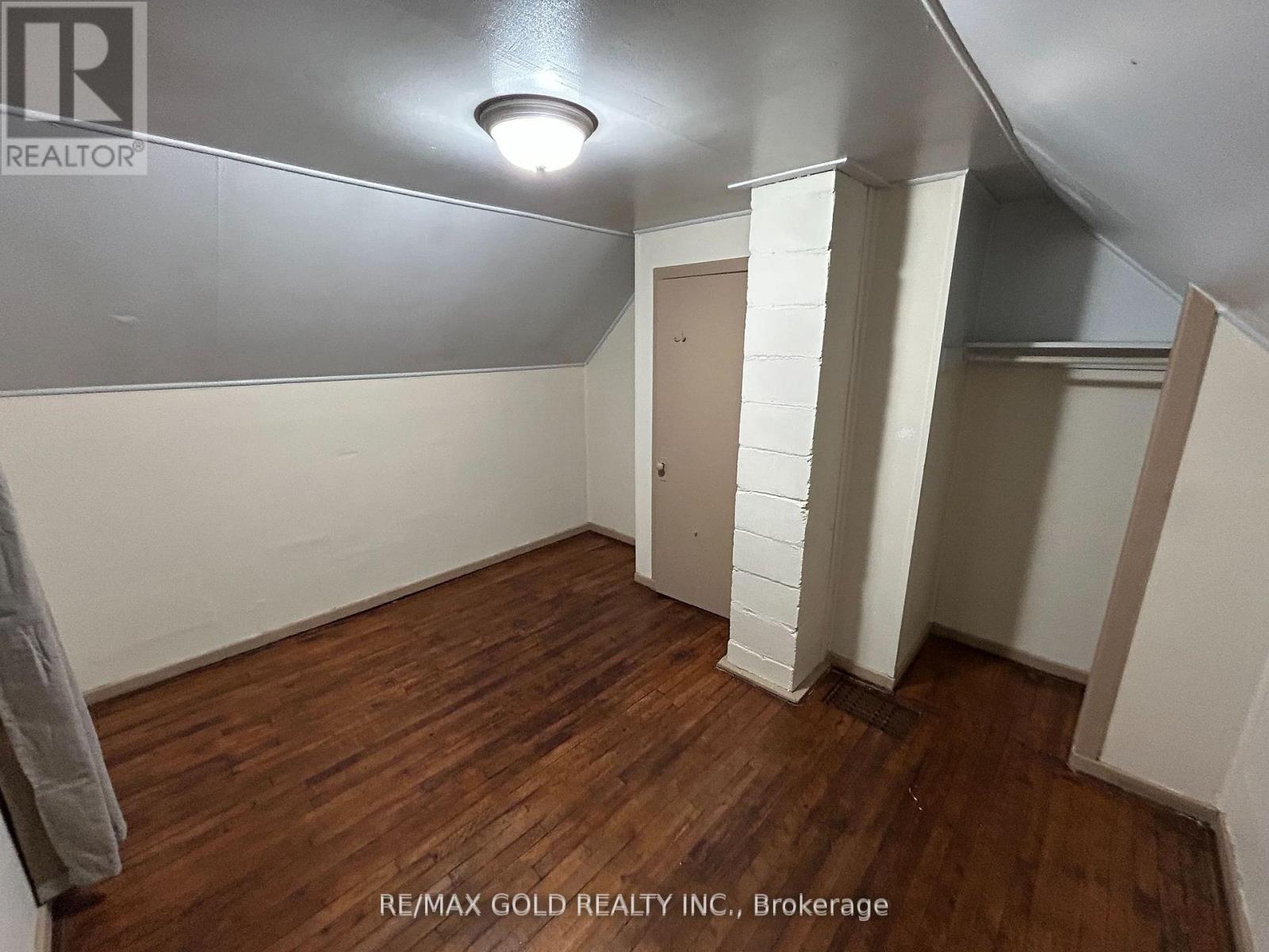 1315 Partington Avenue, Windsor, Ontario  N9B 2P5 - Photo 8 - X12274776