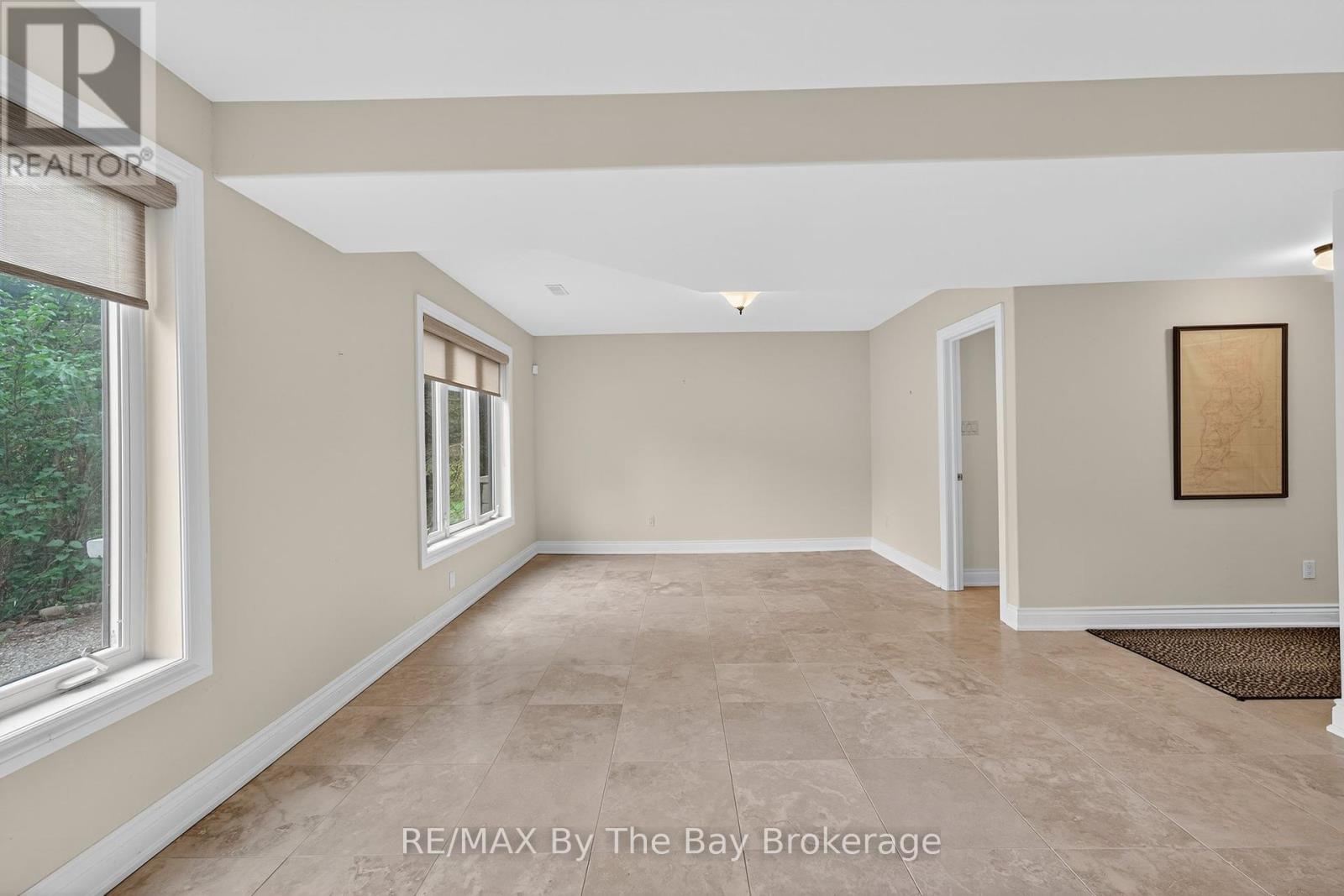 19 Oak Lea Boulevard, Wasaga Beach, Ontario  L9Z 2V1 - Photo 31 - S12274787