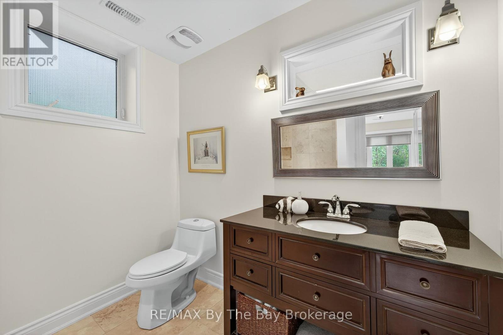 19 Oak Lea Boulevard, Wasaga Beach, Ontario  L9Z 2V1 - Photo 33 - S12274787
