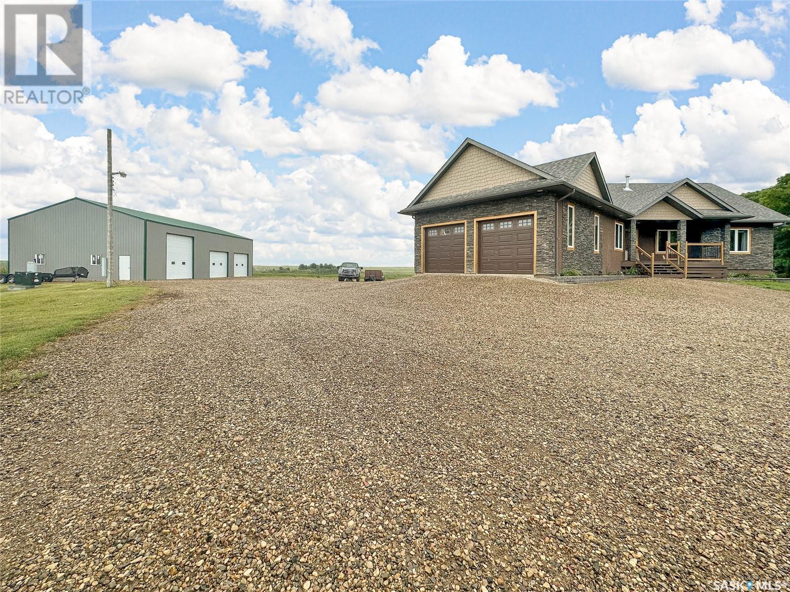 Holars Haven Acreage, Spy Hill Rm No. 152, Saskatchewan  S0A 4B0 - Photo 40 - SK012055