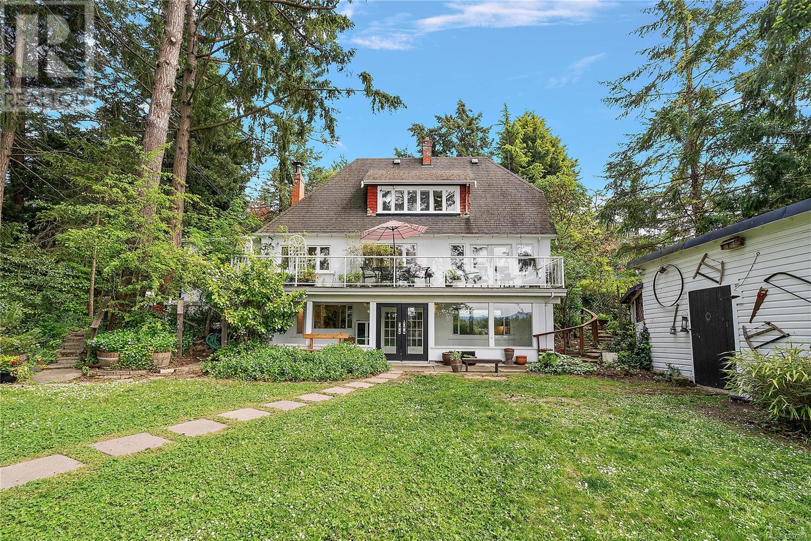Property at 3062 Admirals Rd image 3