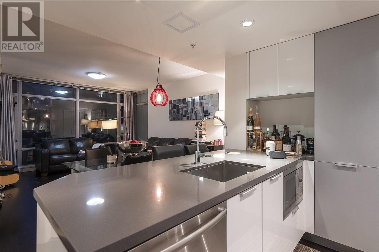 803 788 Richards Street, Vancouver, British Columbia  V6B 0C7 - Photo 4 - R3024667