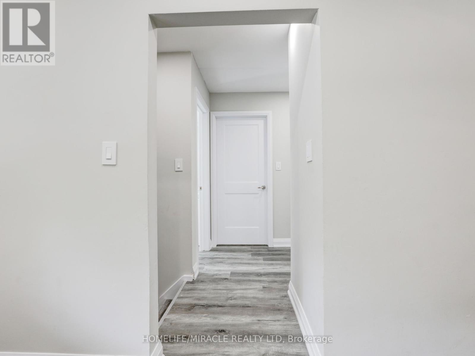 7 Cardill Crescent, Waterloo, Ontario  N2L 3Y7 - Photo 8 - X12274796